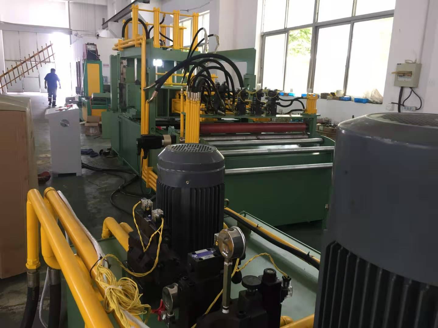 波紋片成型機