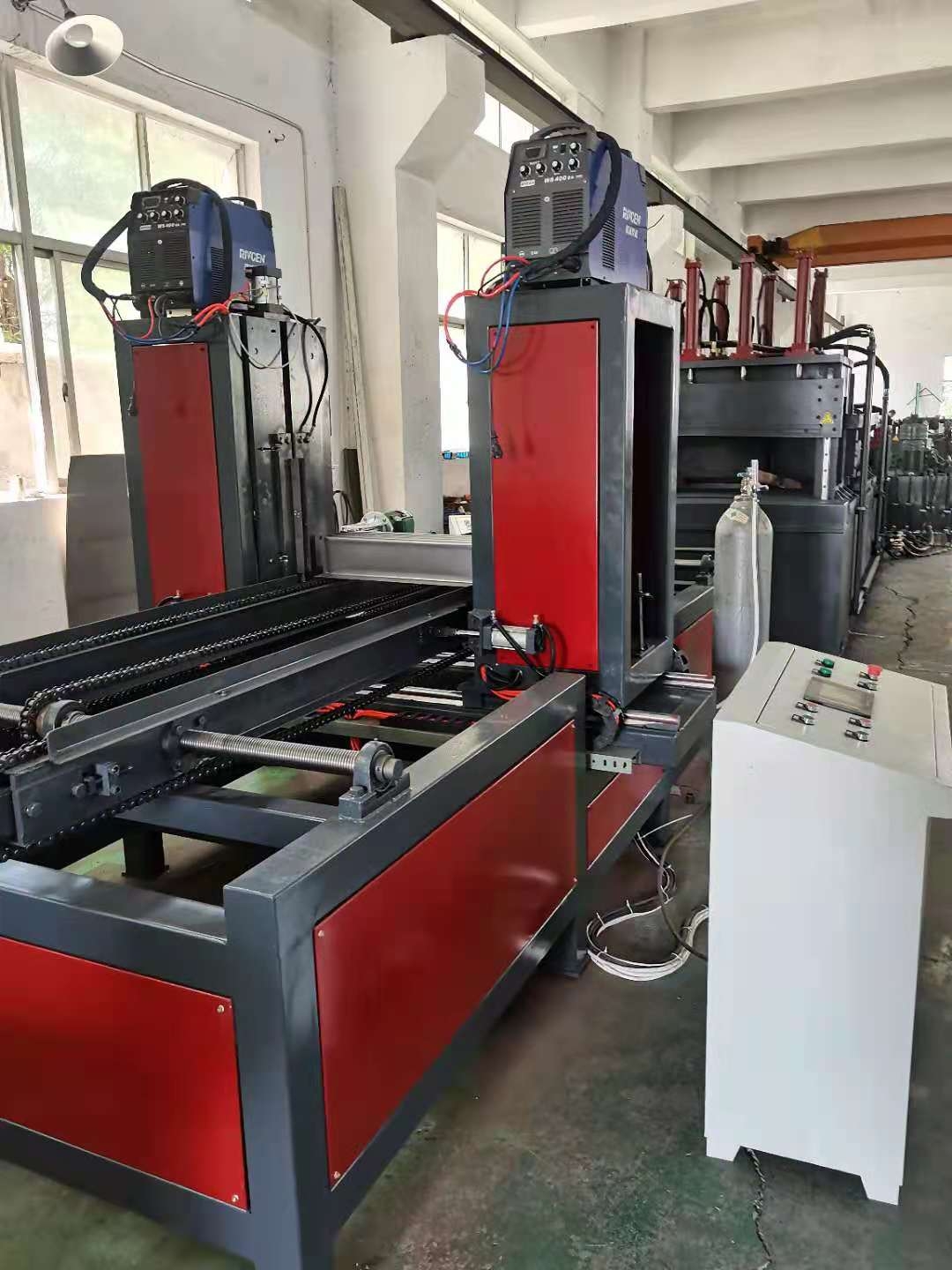 波紋片成型機(jī)